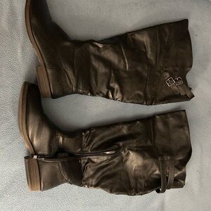 Elegant Black wide cafe Heeled Boots